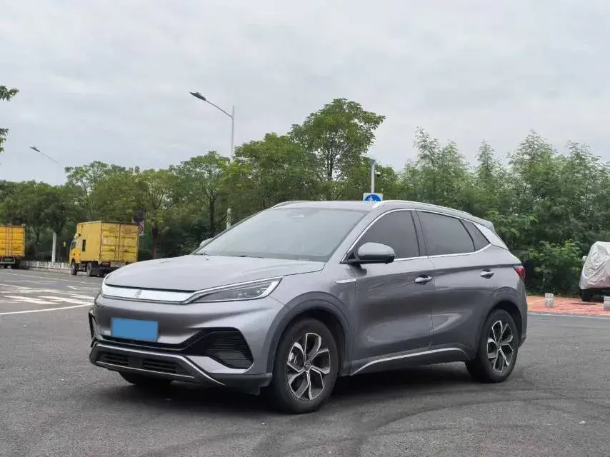 2025 BYD YUAN view 1