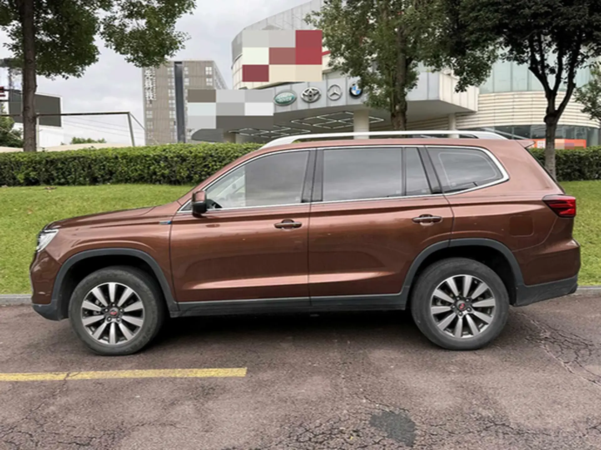 2019 ROEWE RX8 thumbnail 2