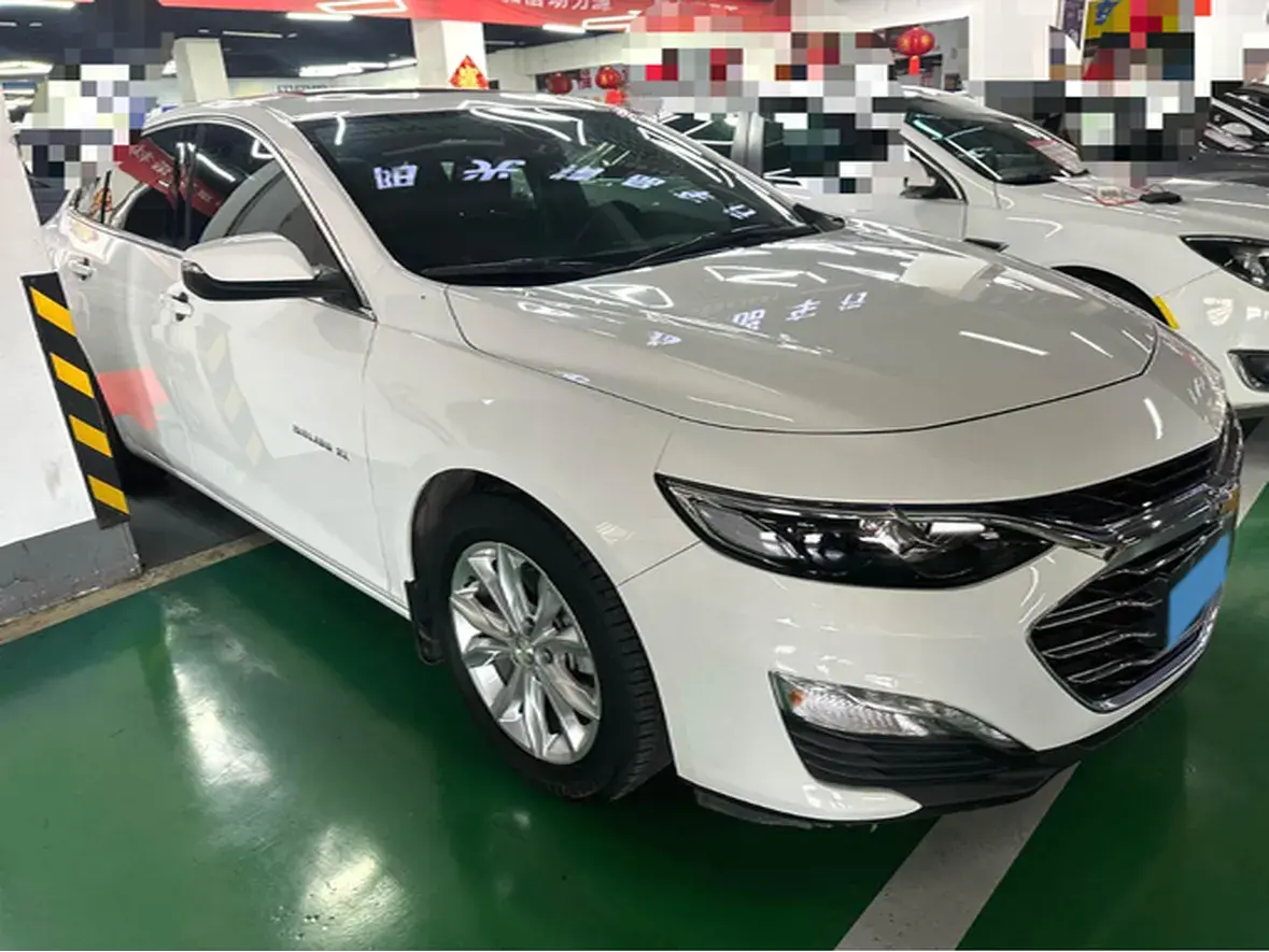 2022 CHEVROLET MALIBU thumbnail 3