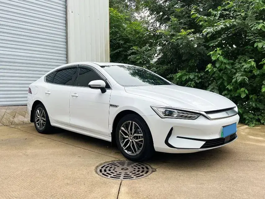 2021 BYD QIN thumbnail 3