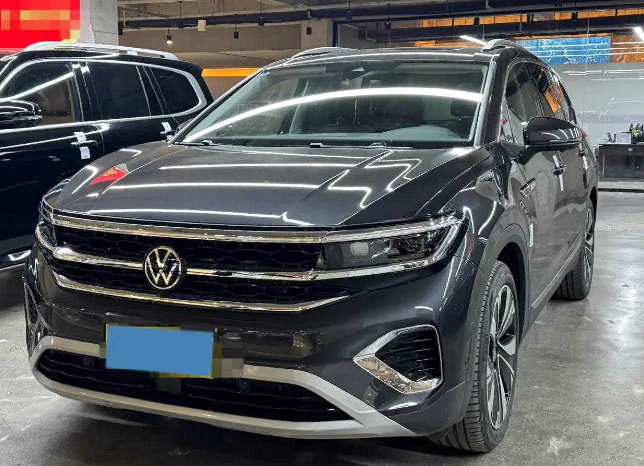 2021 VOLKSWAGEN TALAGON view 1