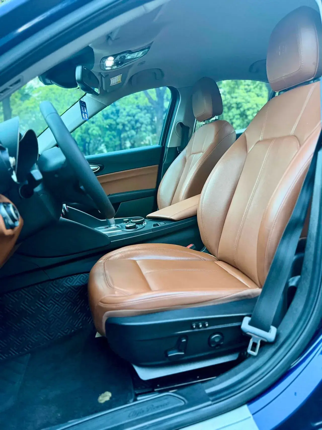 2017 ALFA ROMEO thumbnail 4