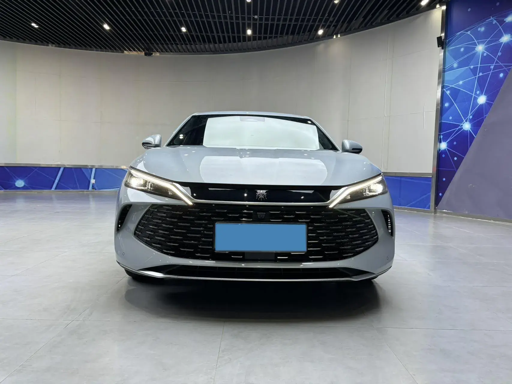 2024 BYD QINL thumbnail 2