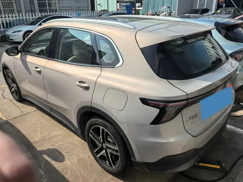 2025 MG MG thumbnail 2