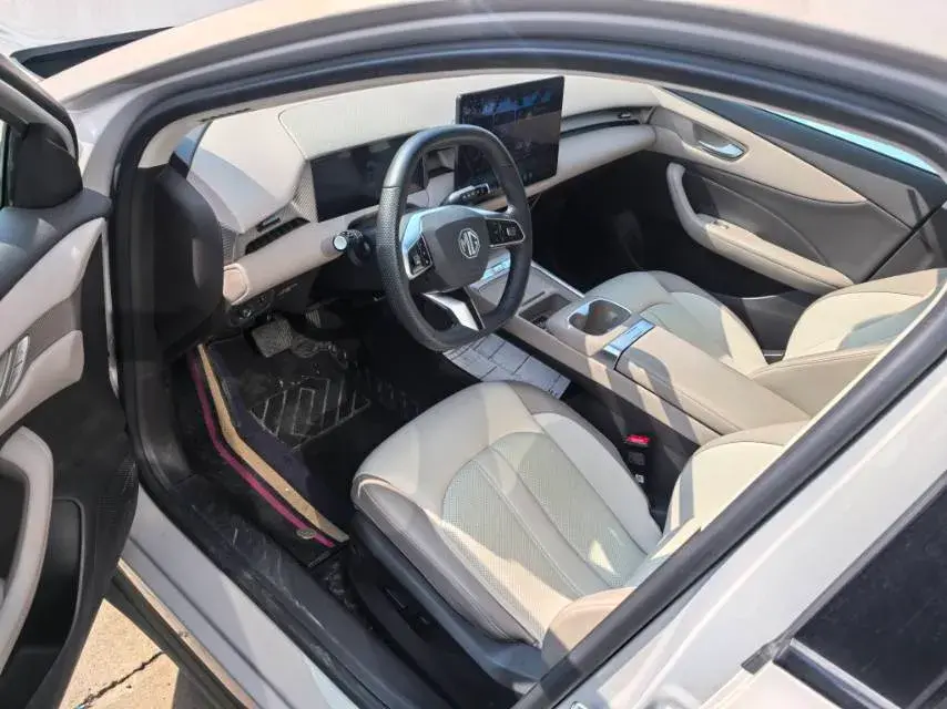 2025 MG MG thumbnail 4