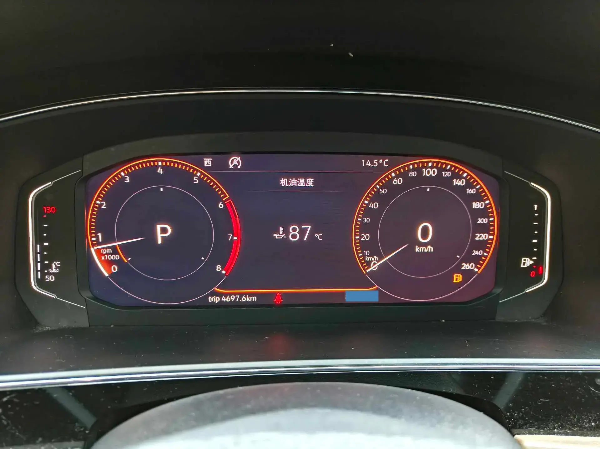 2019 VOLKSWAGEN PASSAT thumbnail 2