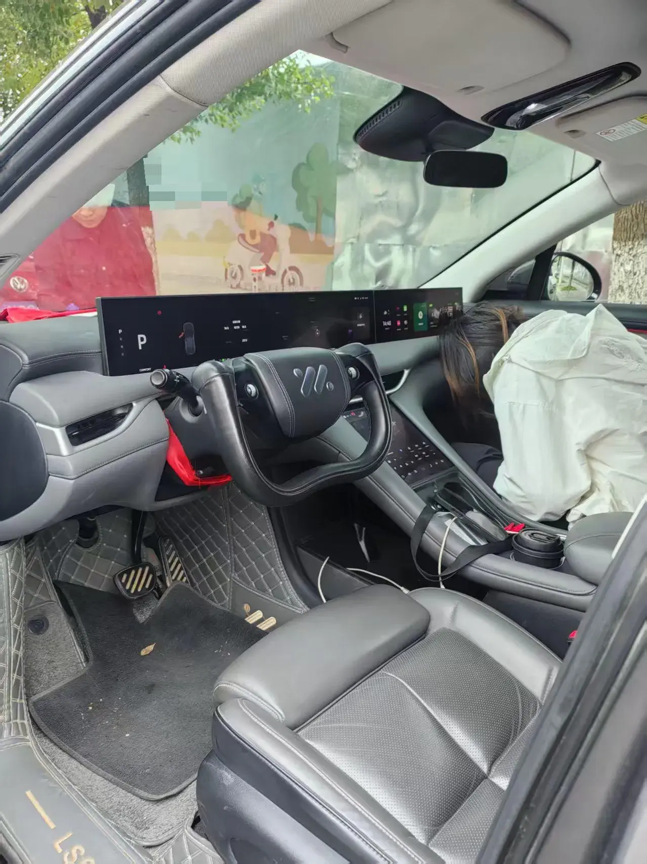 2023 IM LS6 thumbnail 3