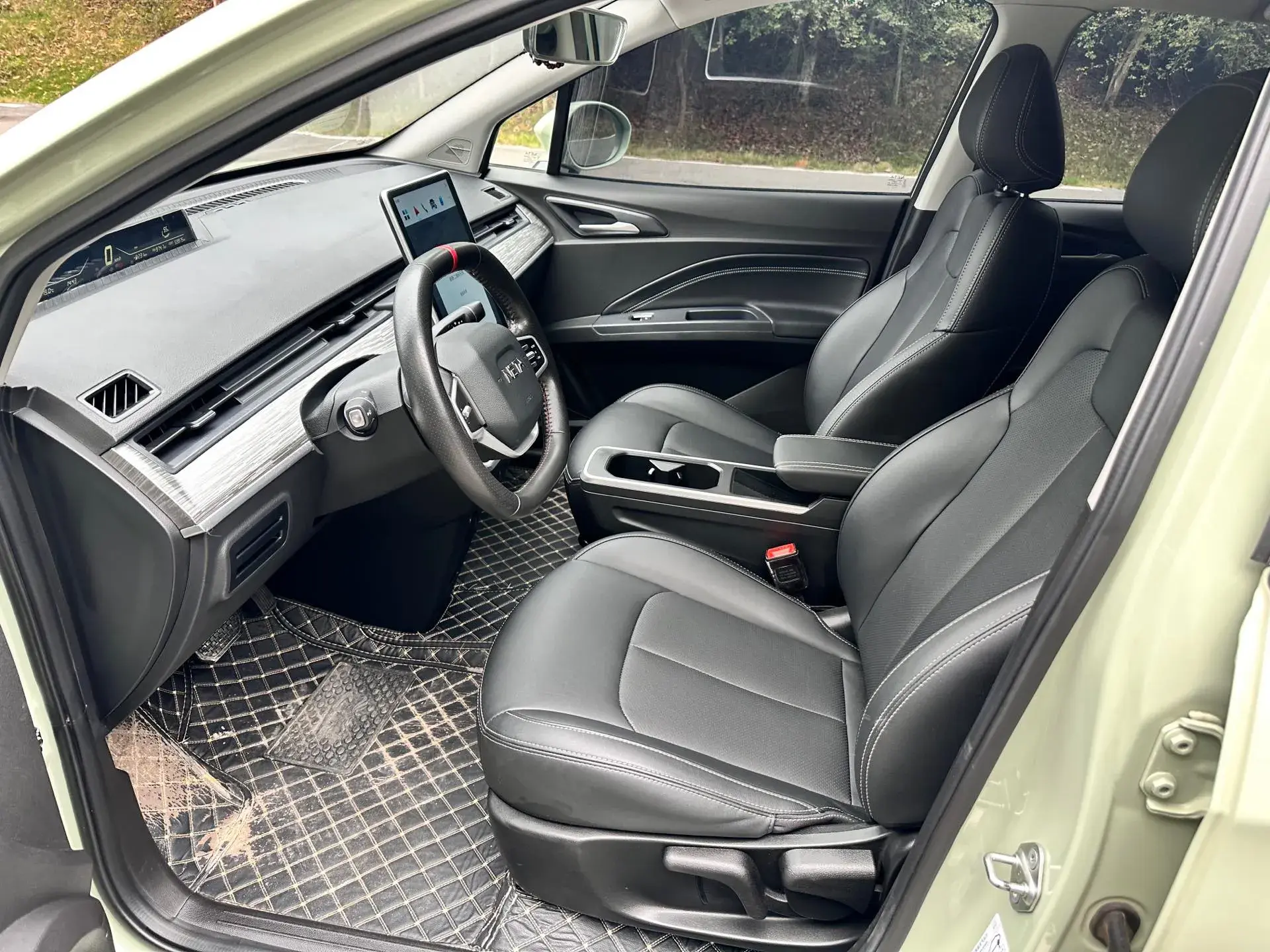 2022 NETA U thumbnail 4