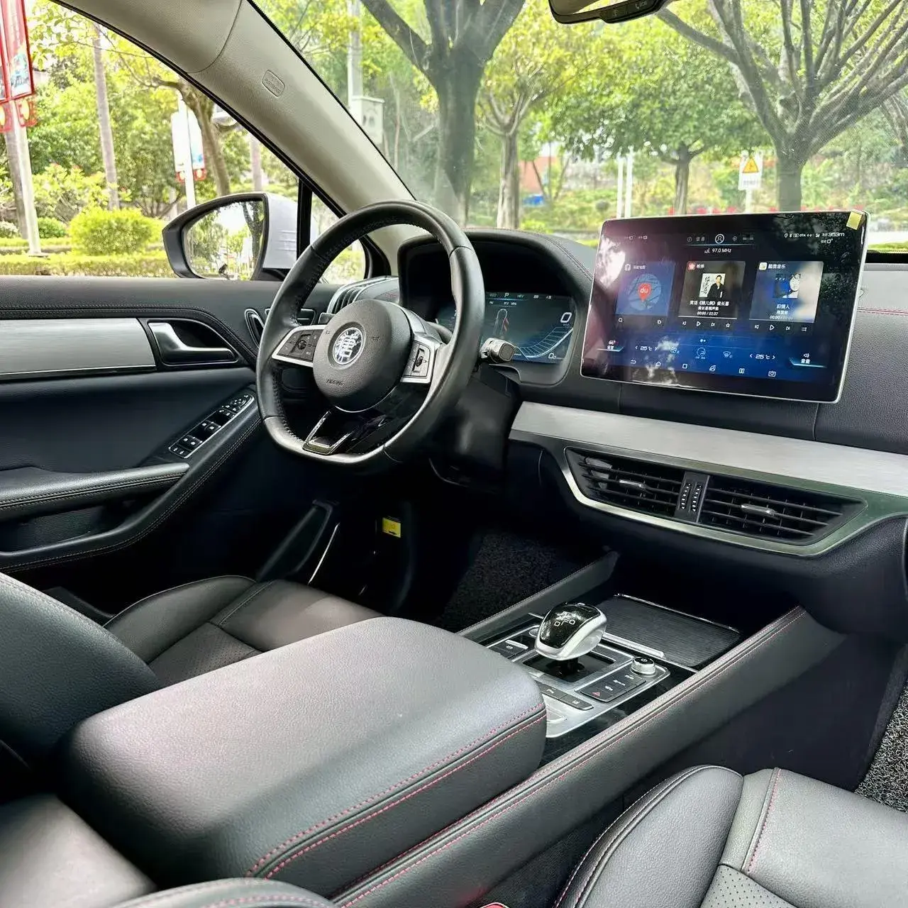 2018 BYD TANG thumbnail 4