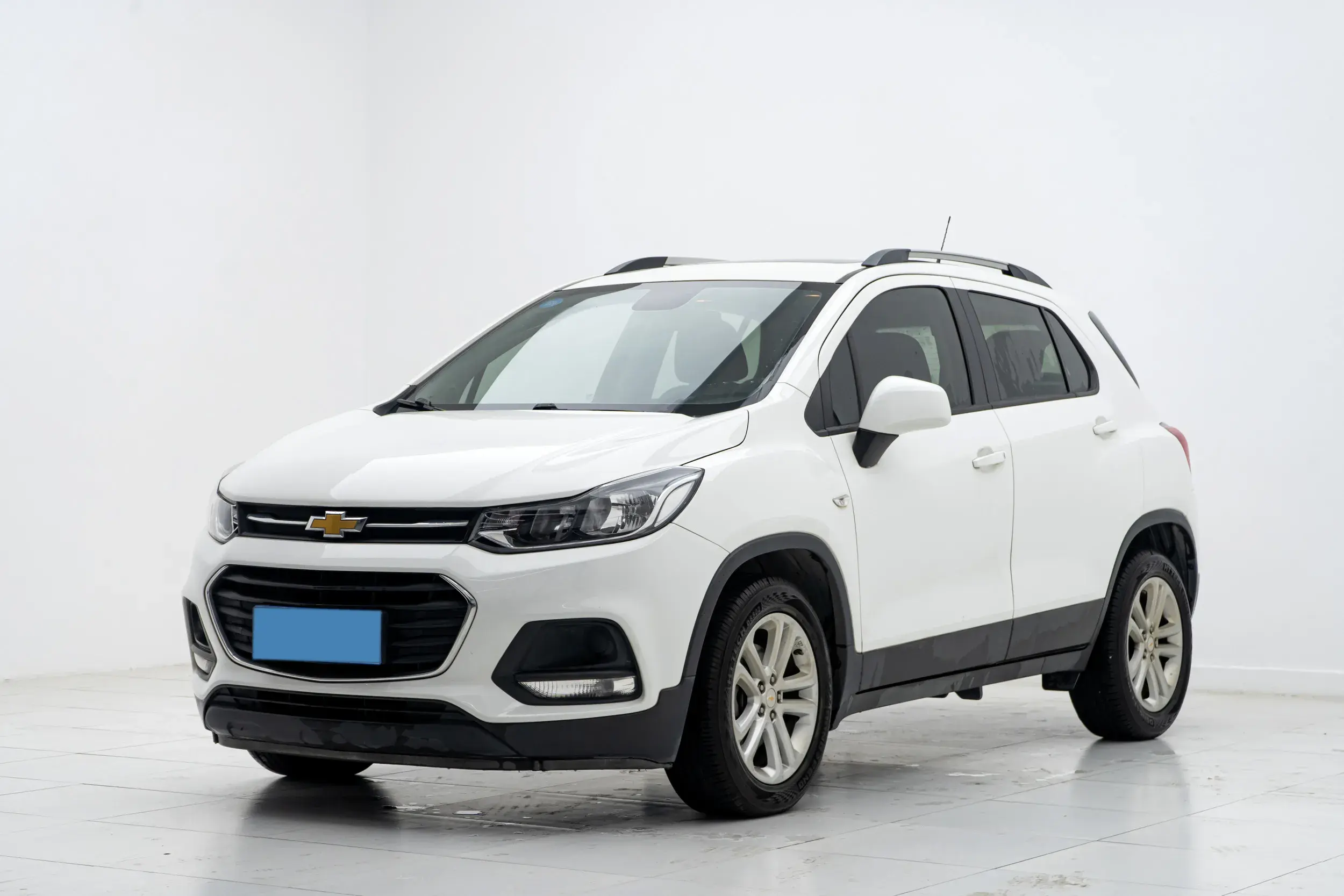 2018 CHEVROLET TRAX view 1