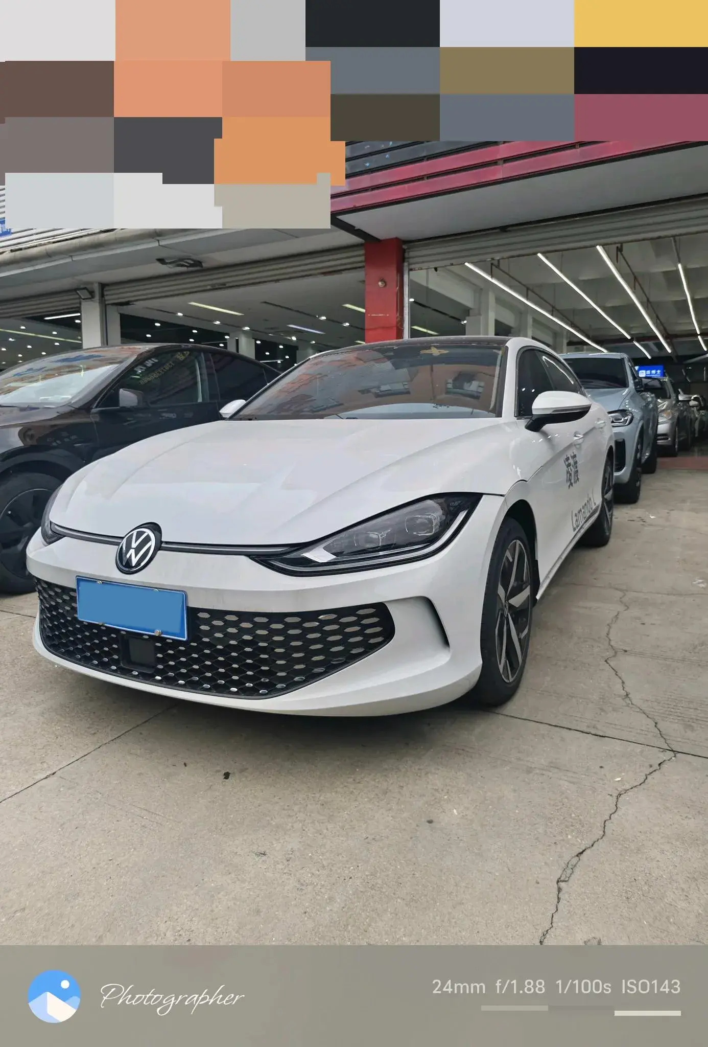 2024 VOLKSWAGEN LAMANDO view 1