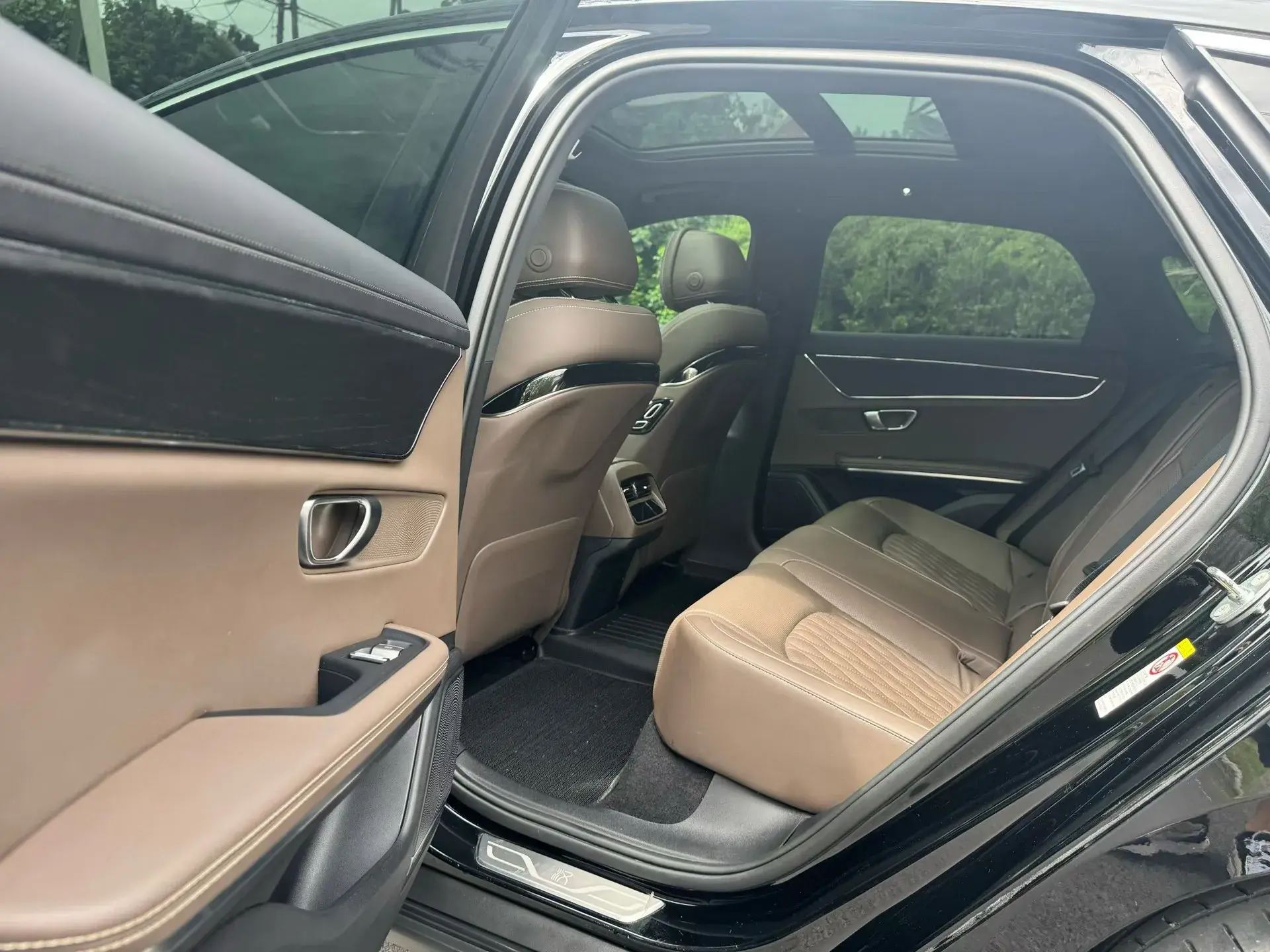 2020 BYD HAN thumbnail 3