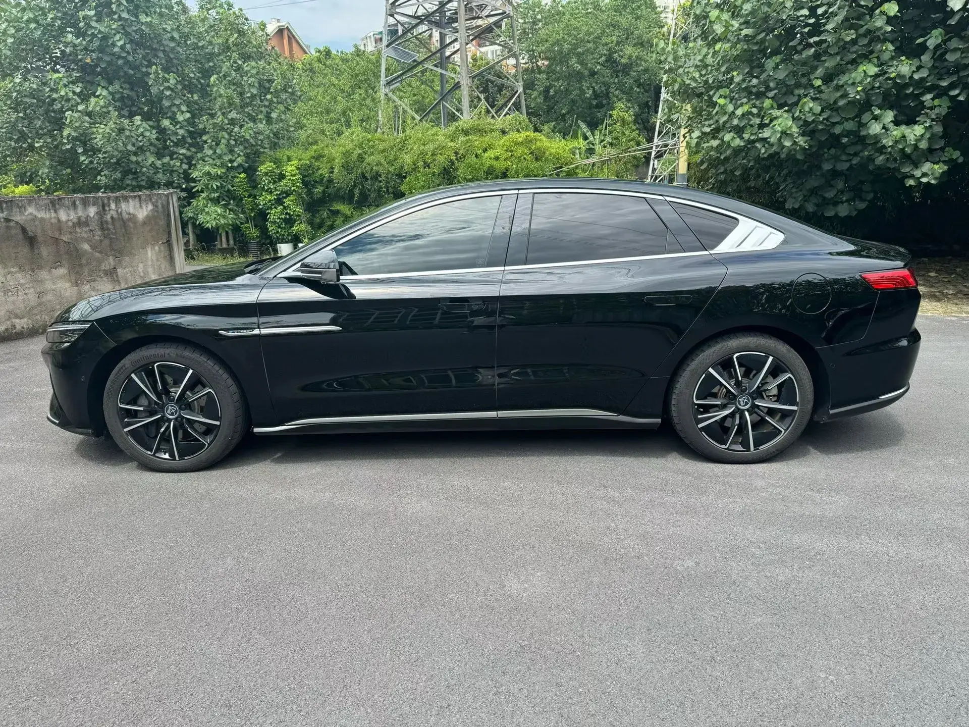 2020 BYD HAN thumbnail 4