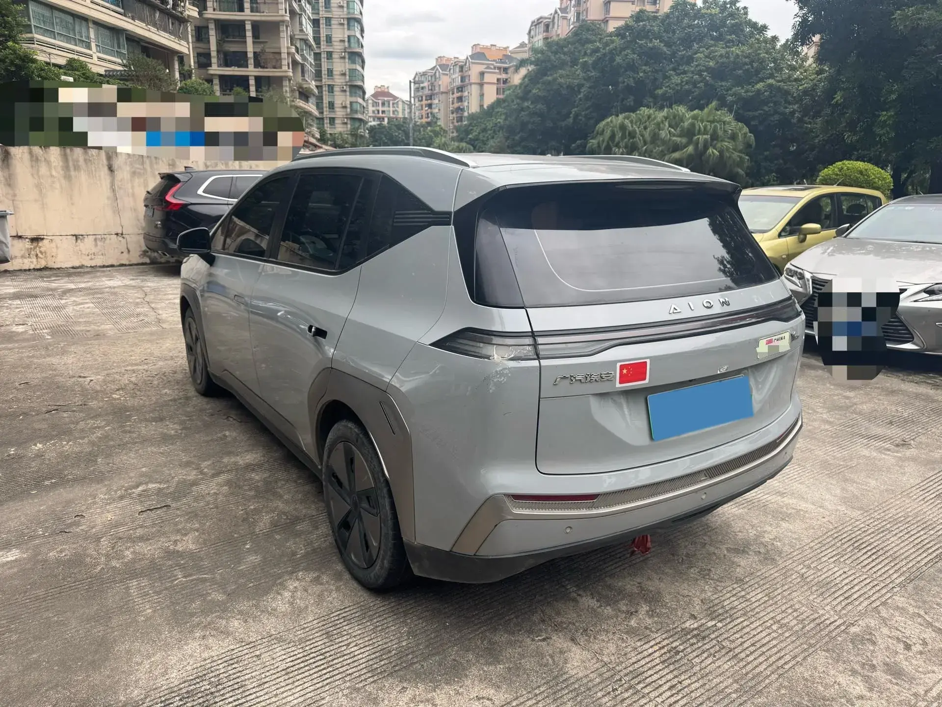 2023 AION Y thumbnail 2