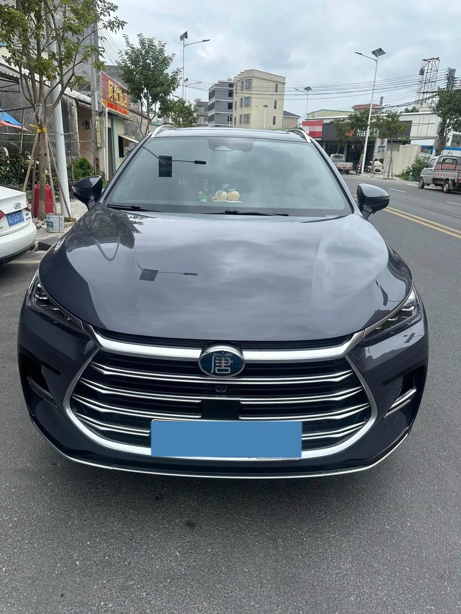 2021 BYD TANG thumbnail 3