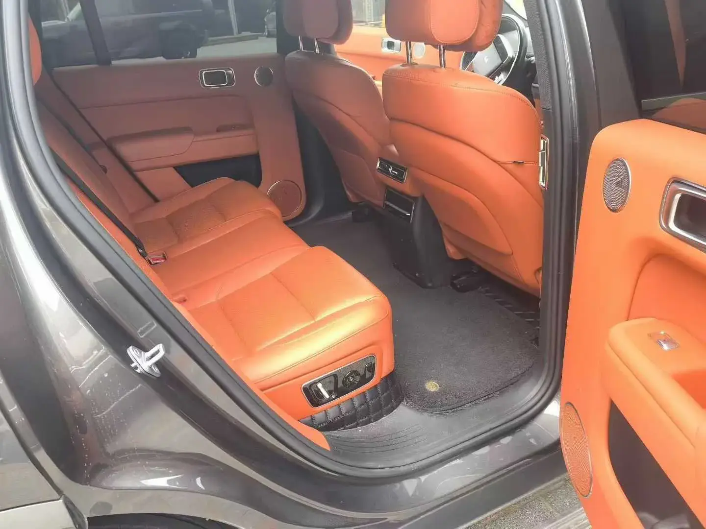 2023 LI L7 thumbnail 4