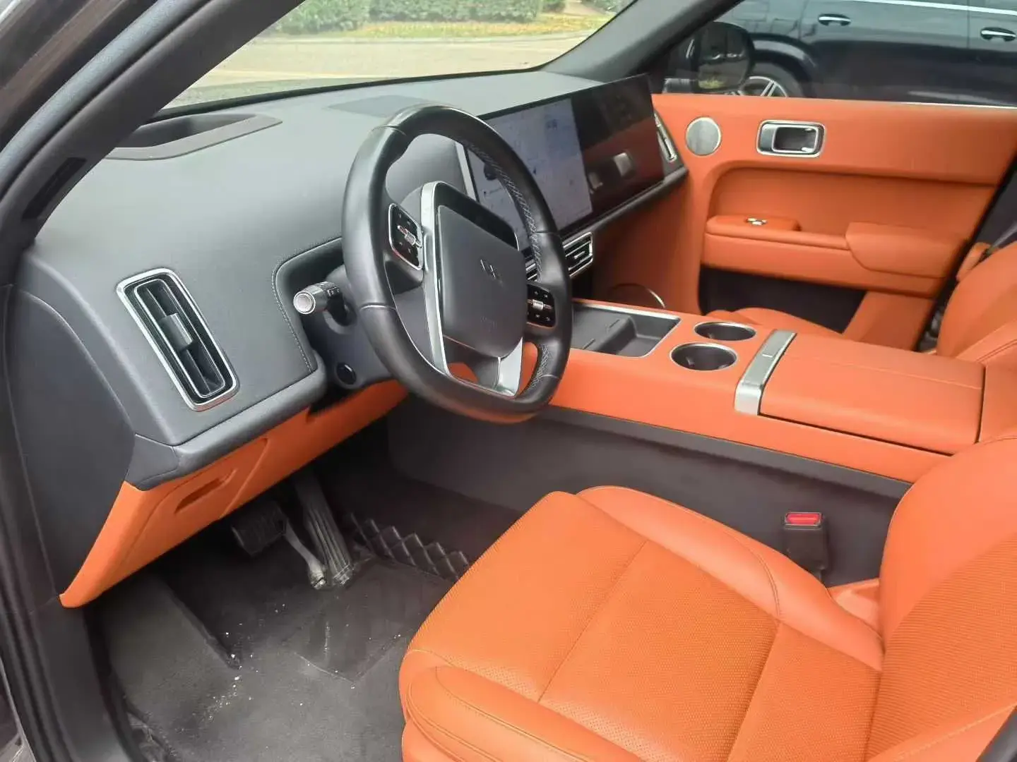 2023 LI L7 thumbnail 3