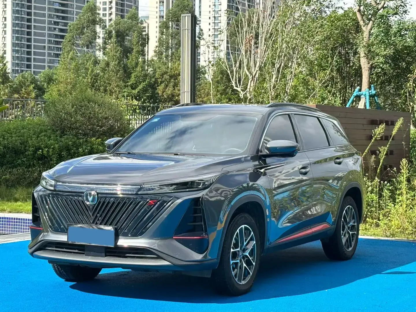 2022 CHANGAN CS75 view 1