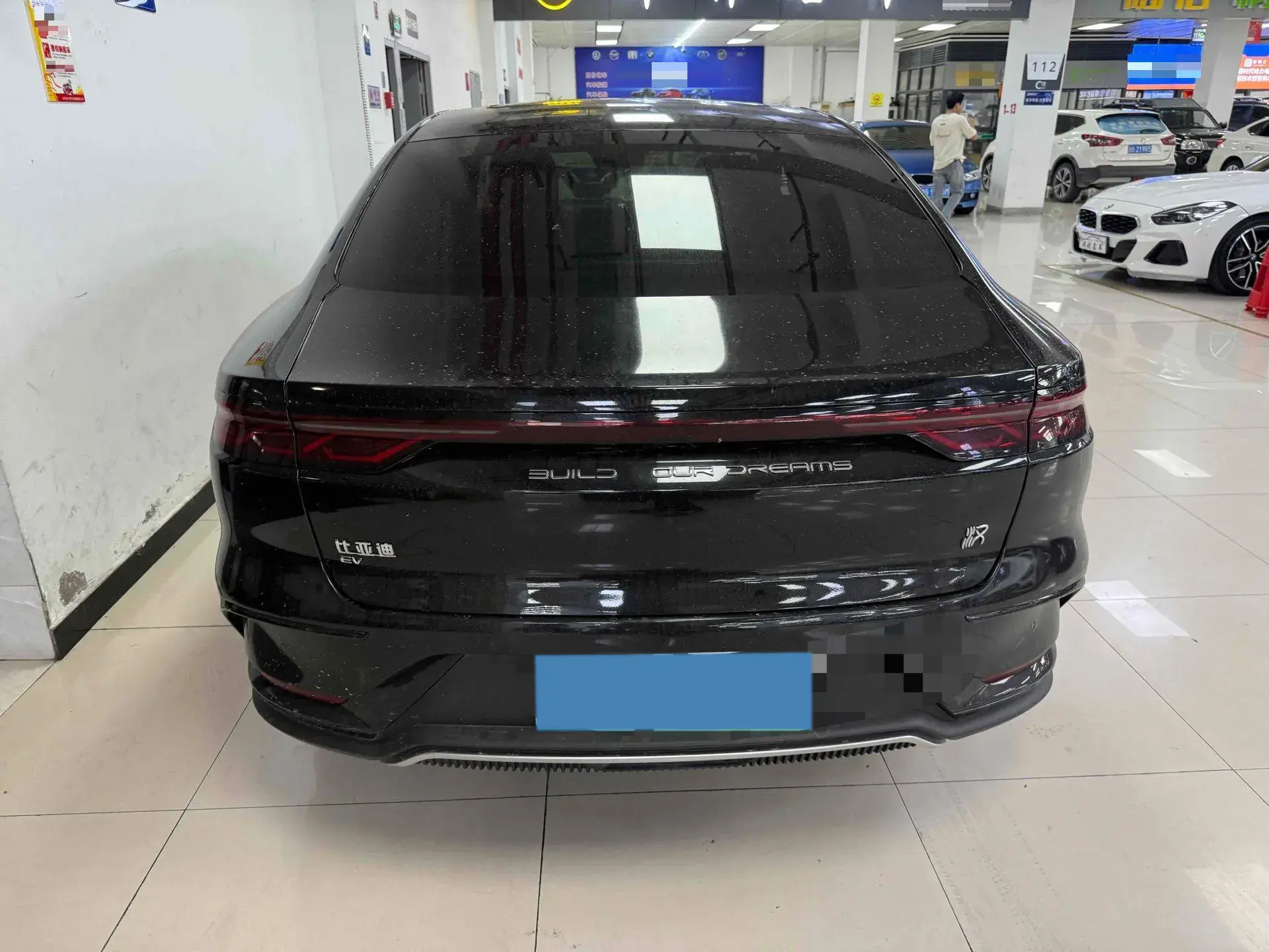 2023 BYD HAN thumbnail 4