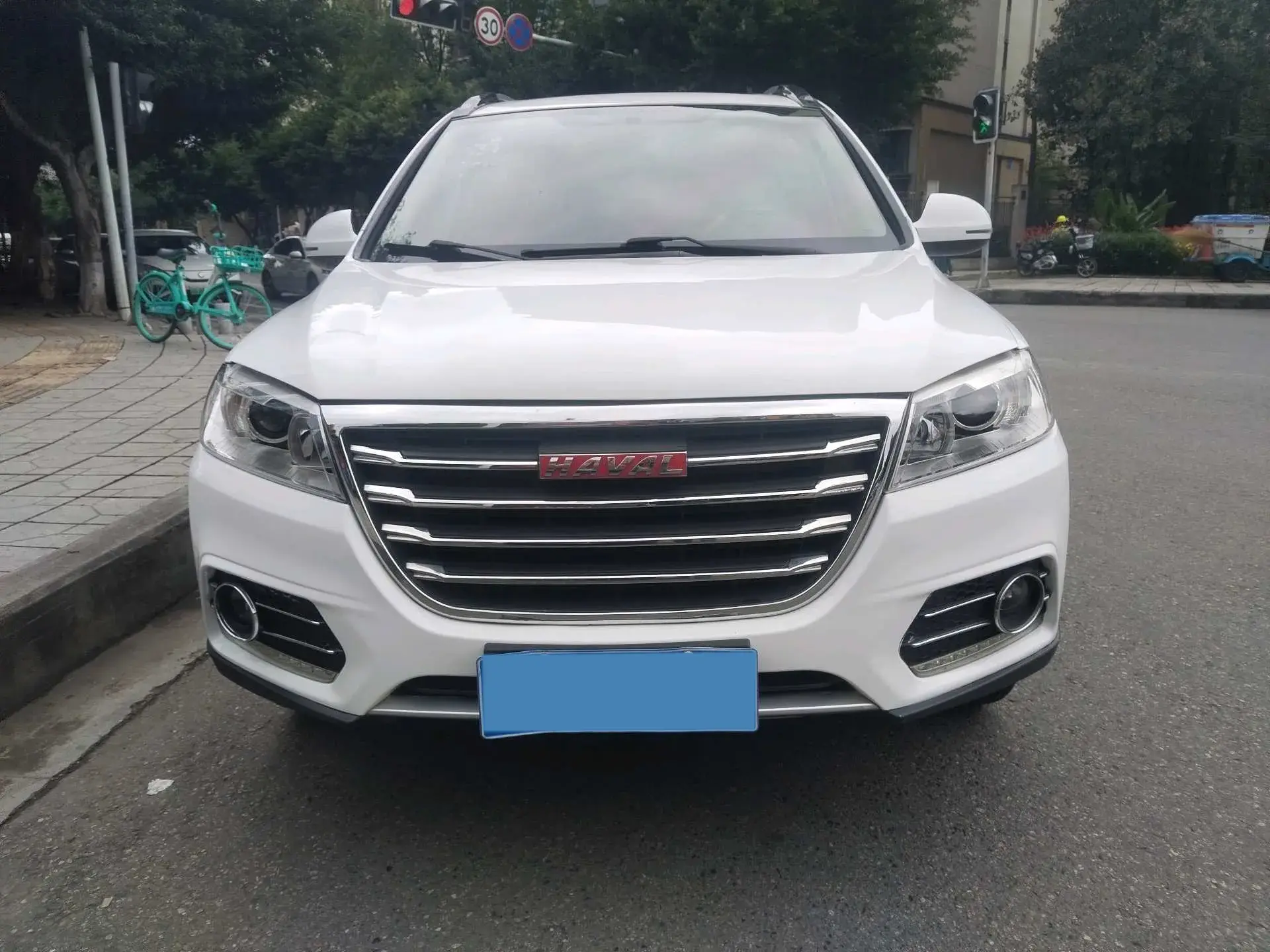 2018 HAVAL H6 thumbnail 2