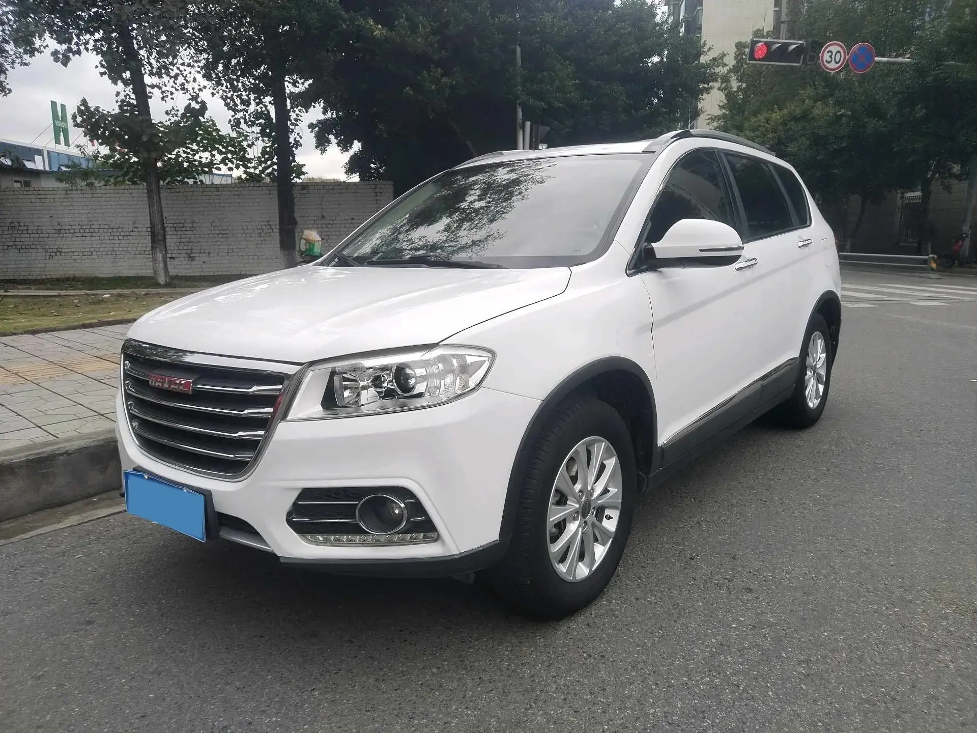 2018 HAVAL H6 view 1