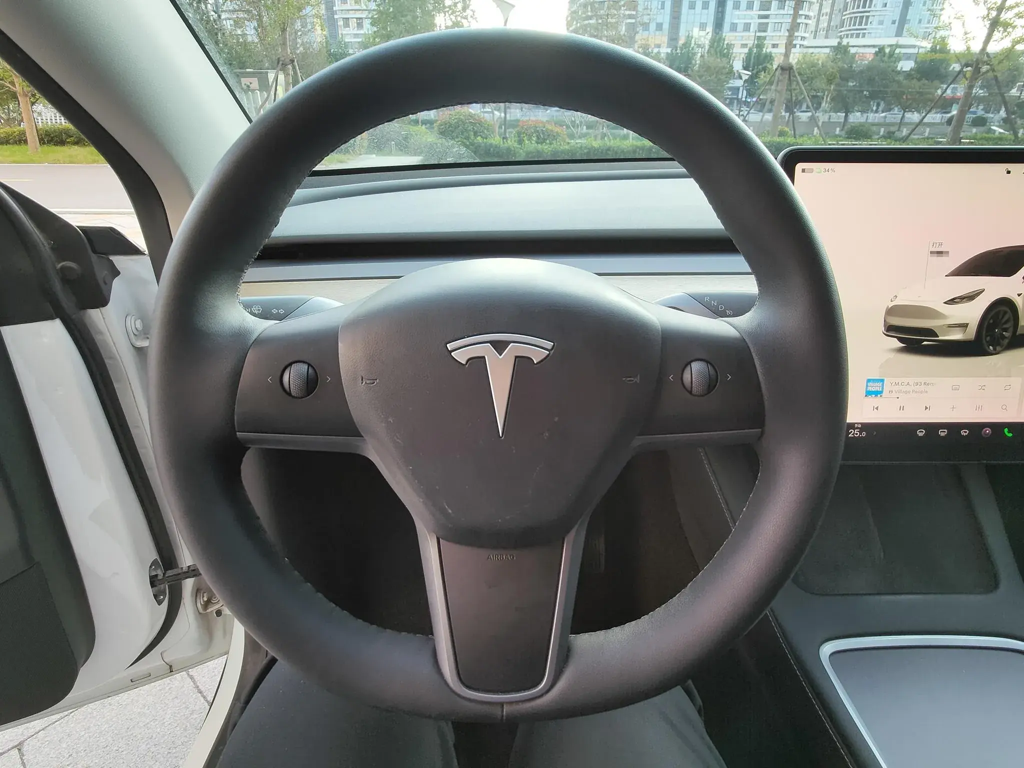 2022 TESLA MODEL thumbnail 4