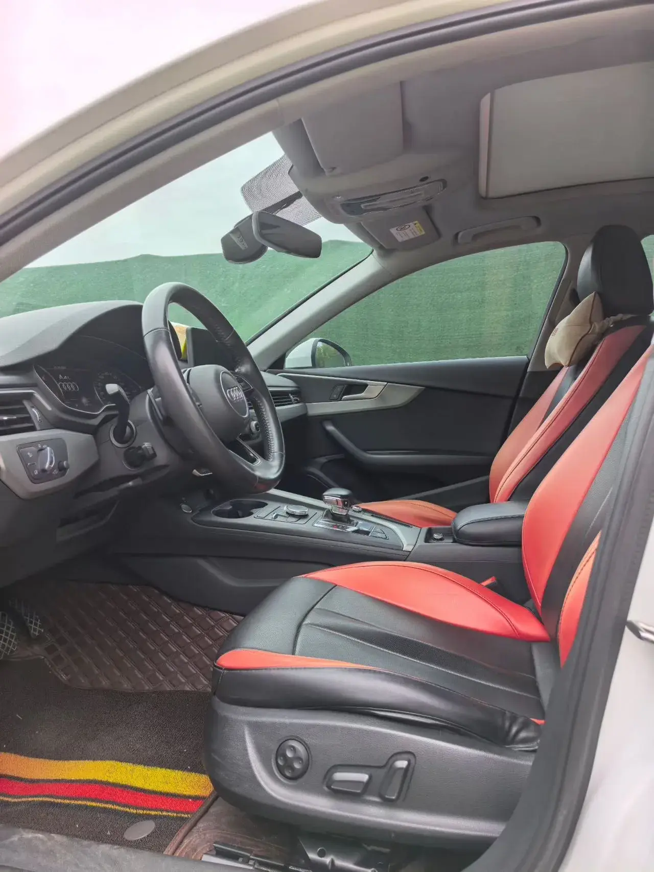 2019 AUDI A4L thumbnail 4