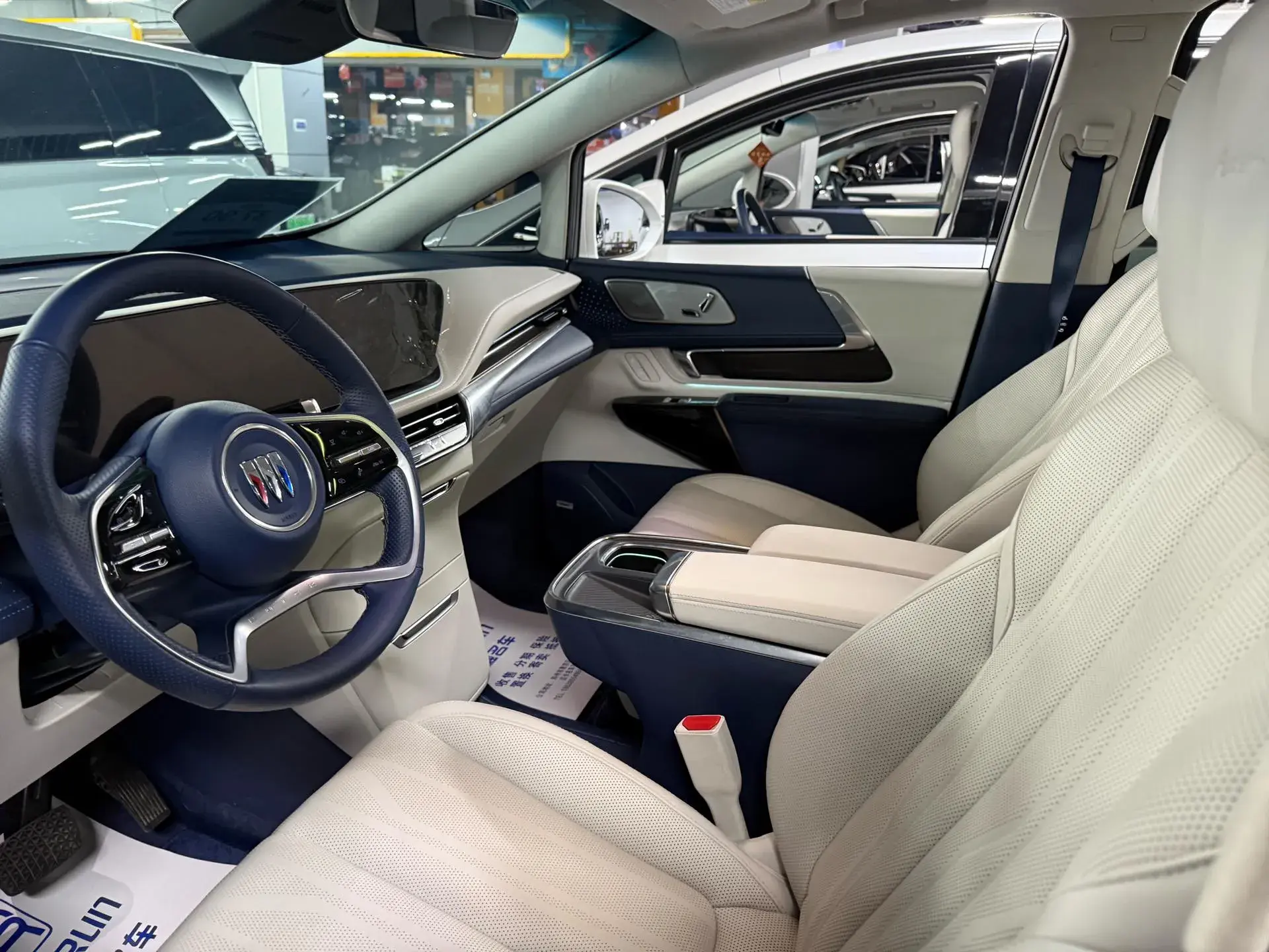 2023 BUICK CENTURY thumbnail 3