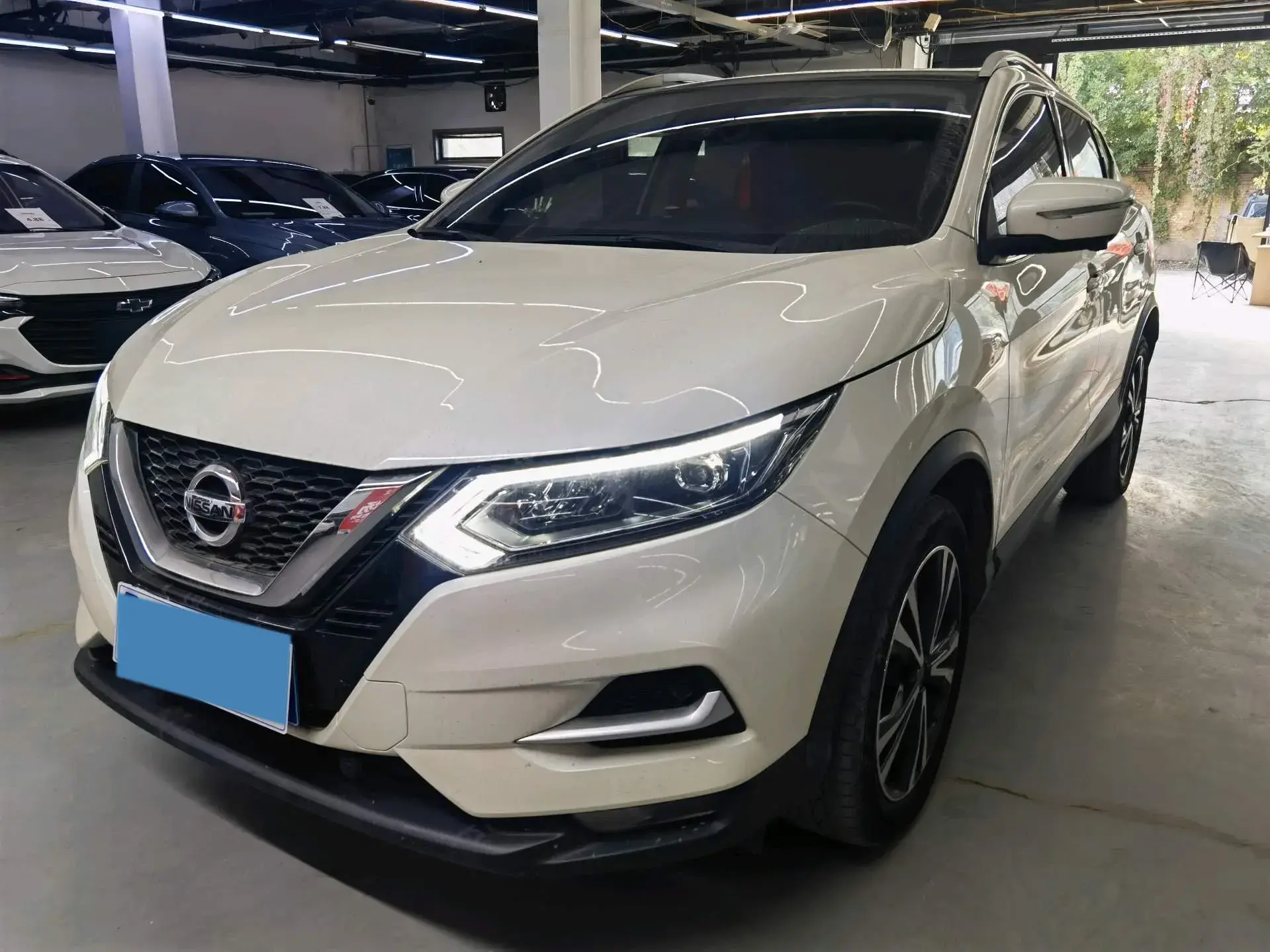 2021 NISSAN QASHQAI view 1