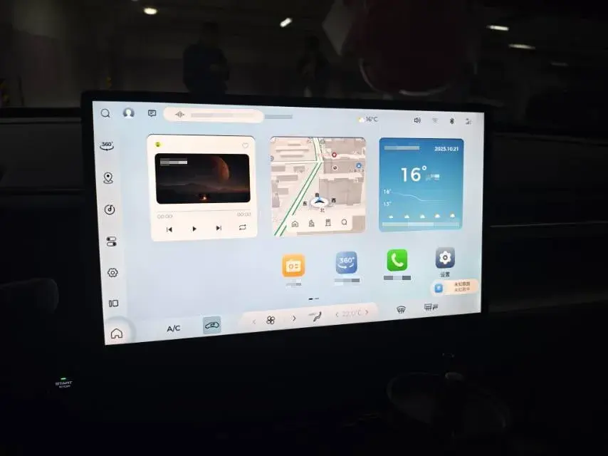 2023 WULING XINGGUANG thumbnail 3