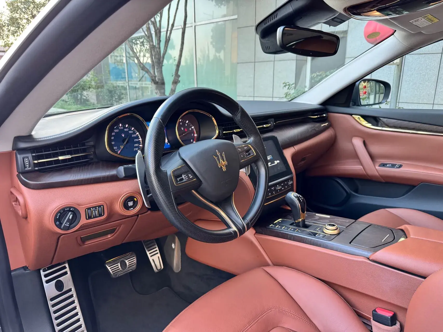 2017 MASERATI QUATTROPORTE thumbnail 4