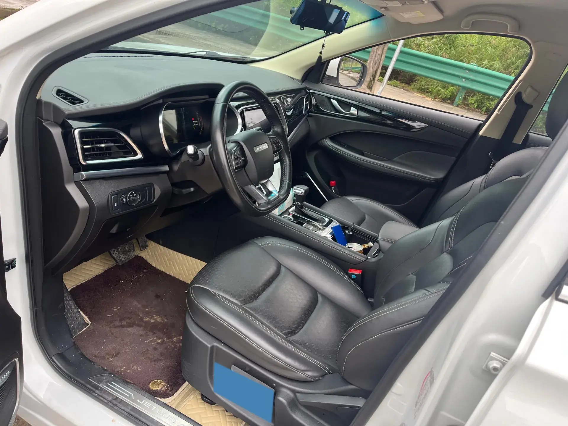 2019 JETOUR X90 thumbnail 3