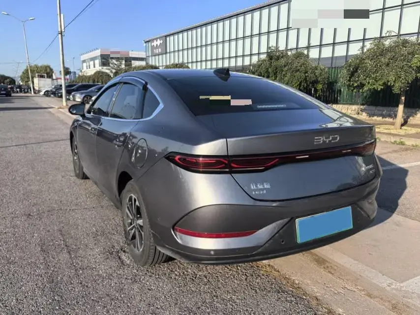 2024 BYD QIN thumbnail 4