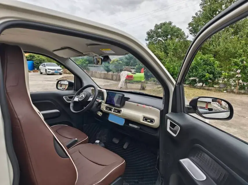 2024 WULING HONGGUANG thumbnail 4