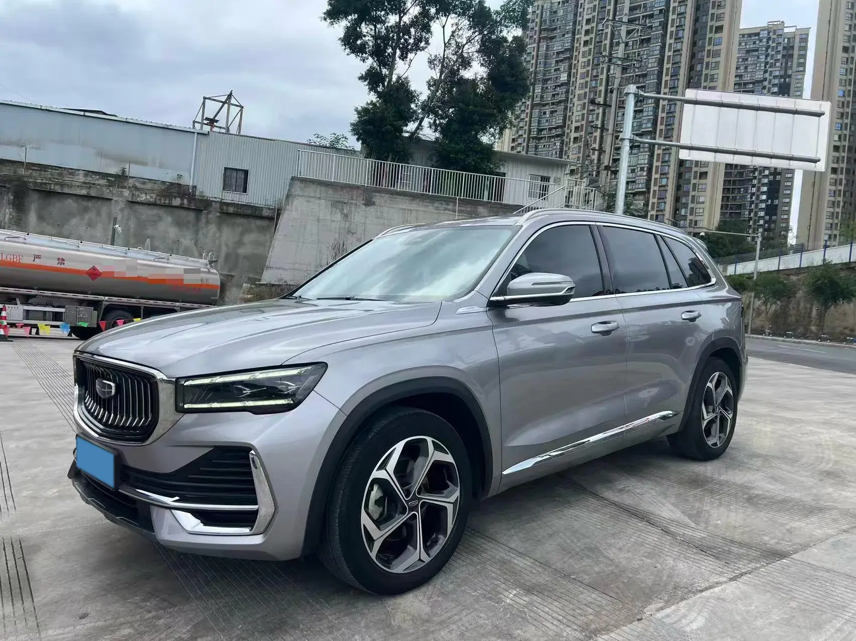 2021 GEELY MONJARO view 1