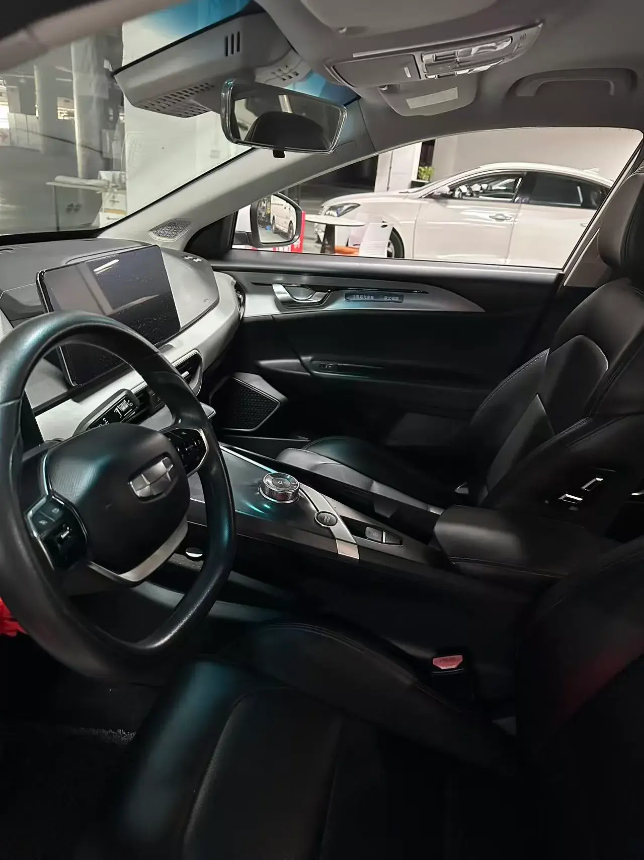 2019 GEOMETRY A thumbnail 4