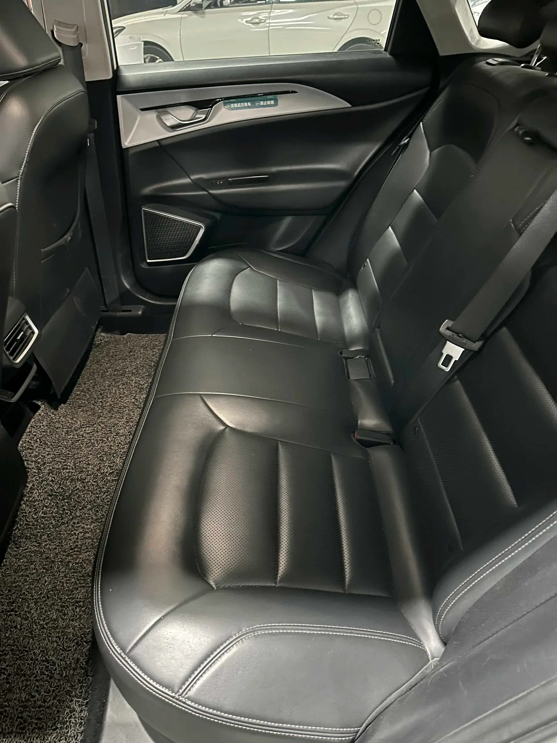 2019 GEOMETRY A thumbnail 3