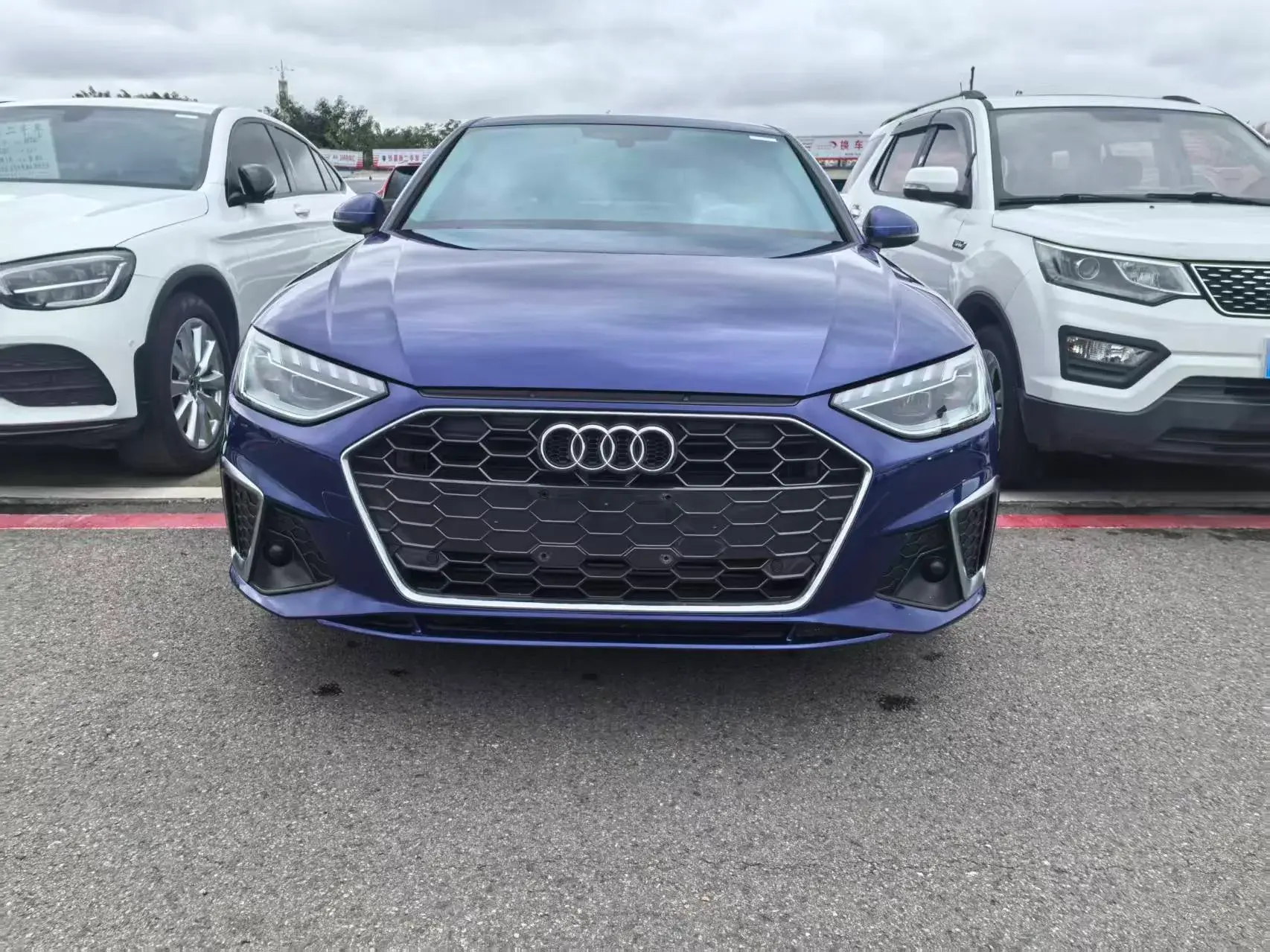 2020 AUDI A4L thumbnail 3