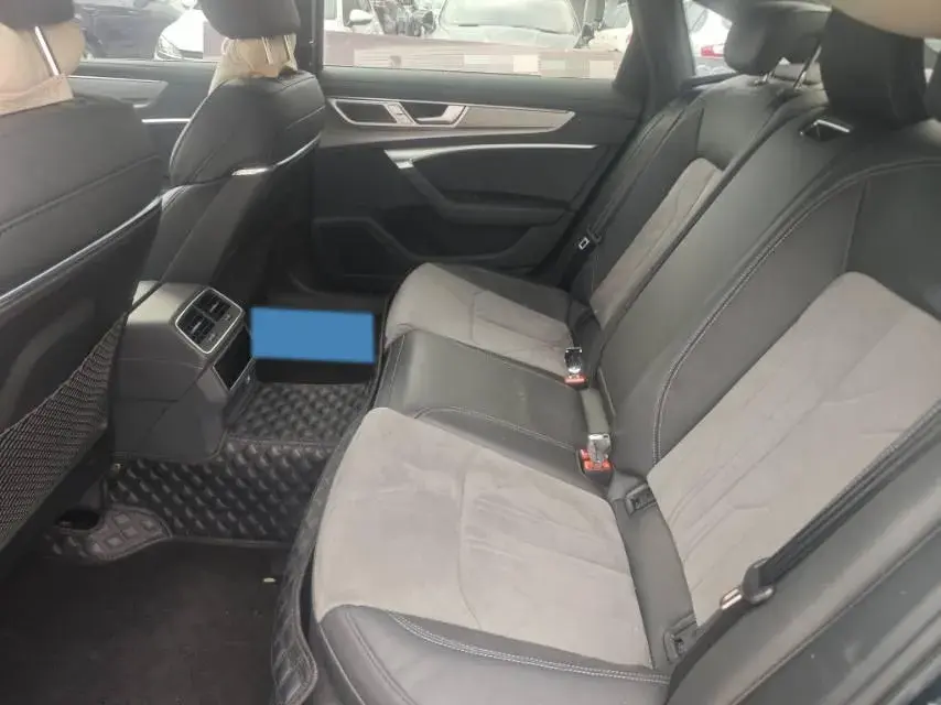 2024 AUDI A6L thumbnail 3