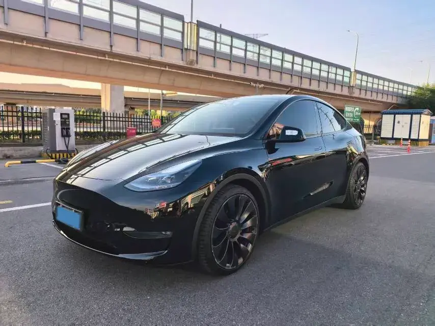 2021 TESLA MODEL view 1