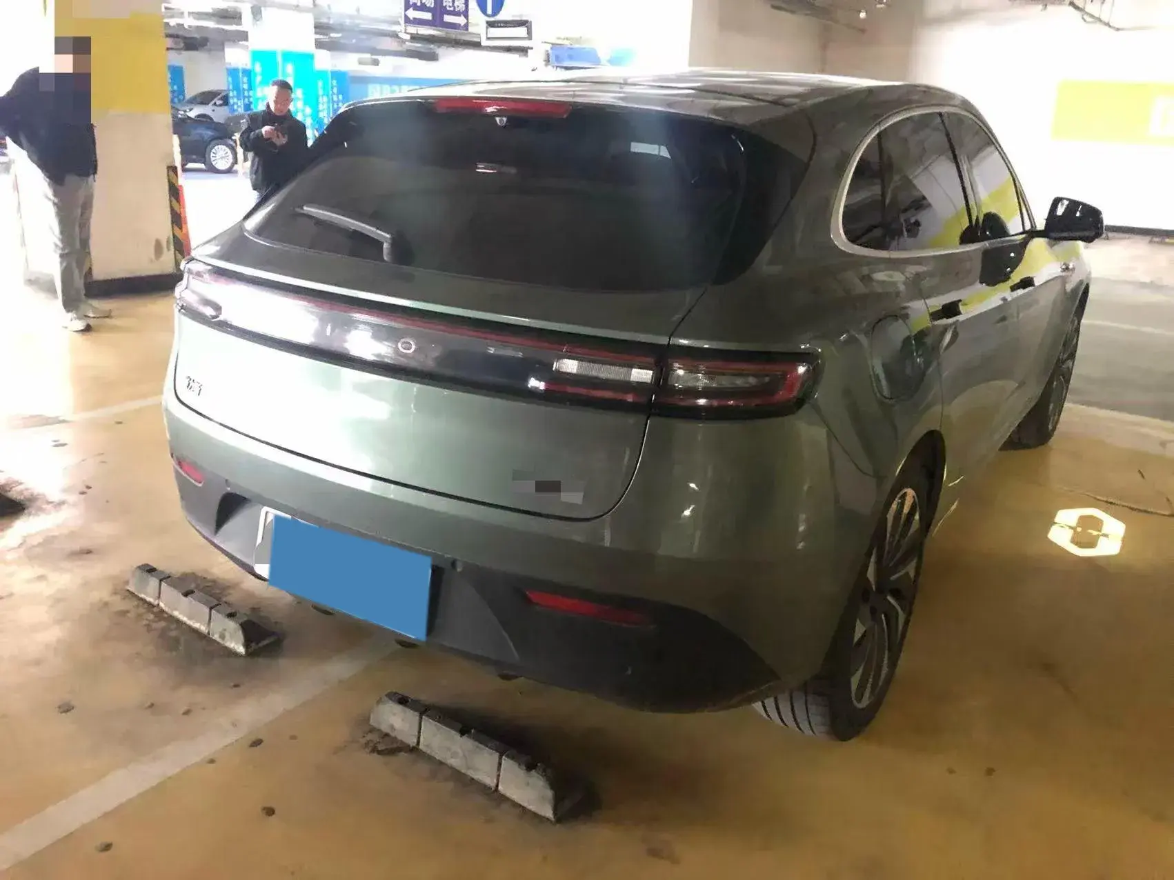 2023 AITO AITO thumbnail 4