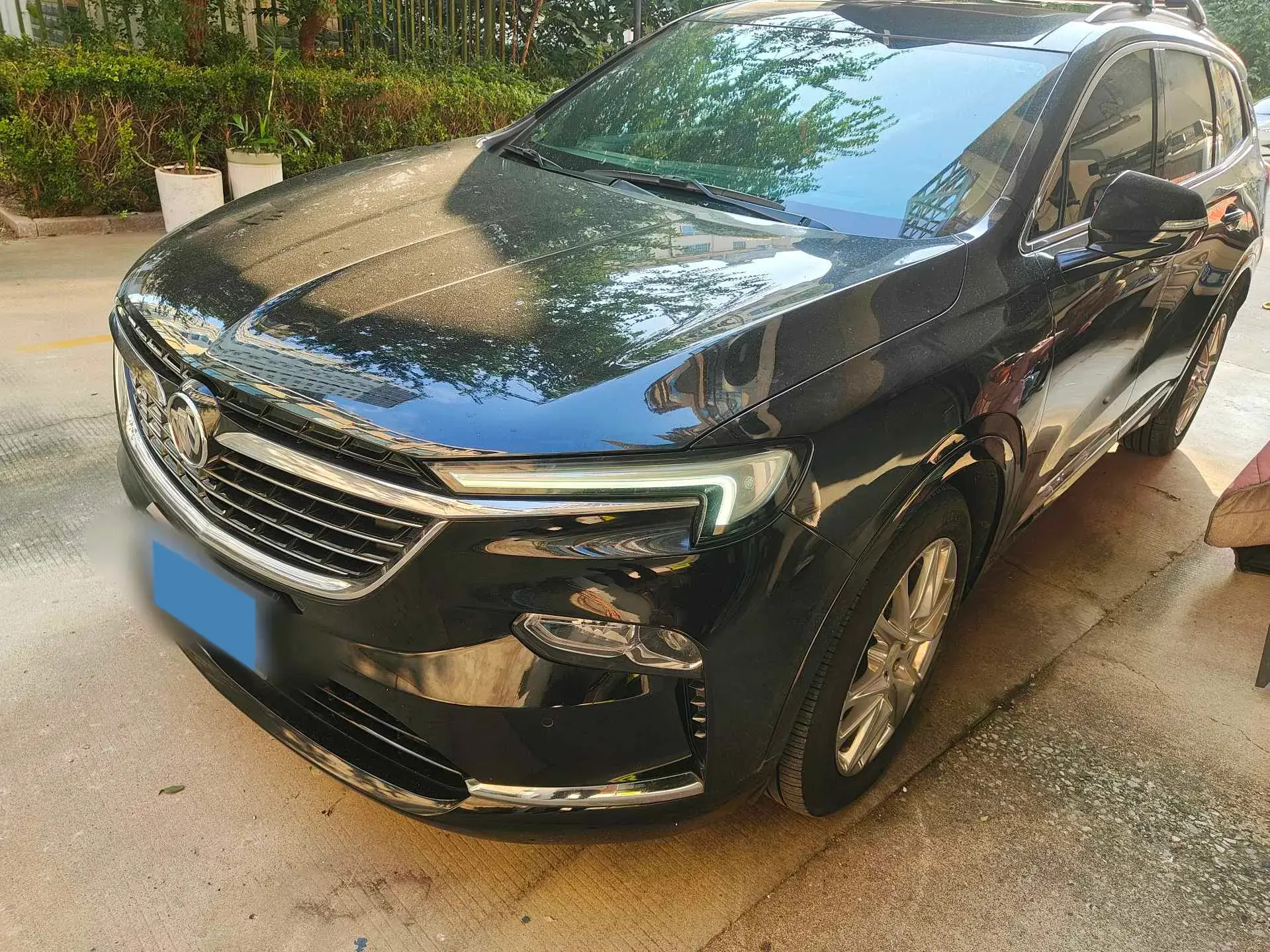 2022 BUICK ENCLAVE view 1