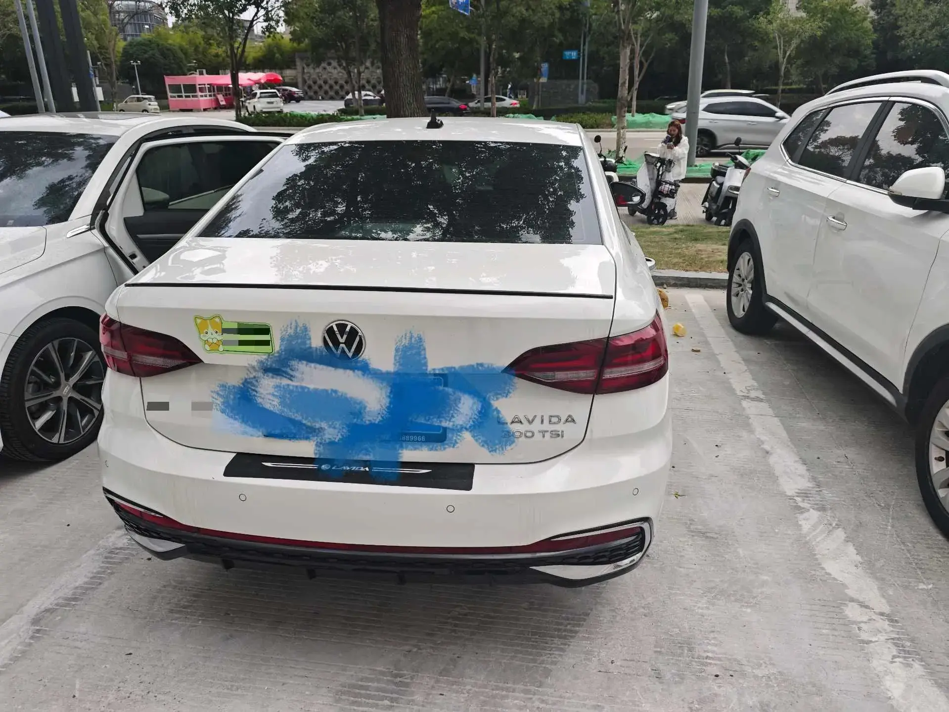 2024 VOLKSWAGEN LAVIDA thumbnail 3