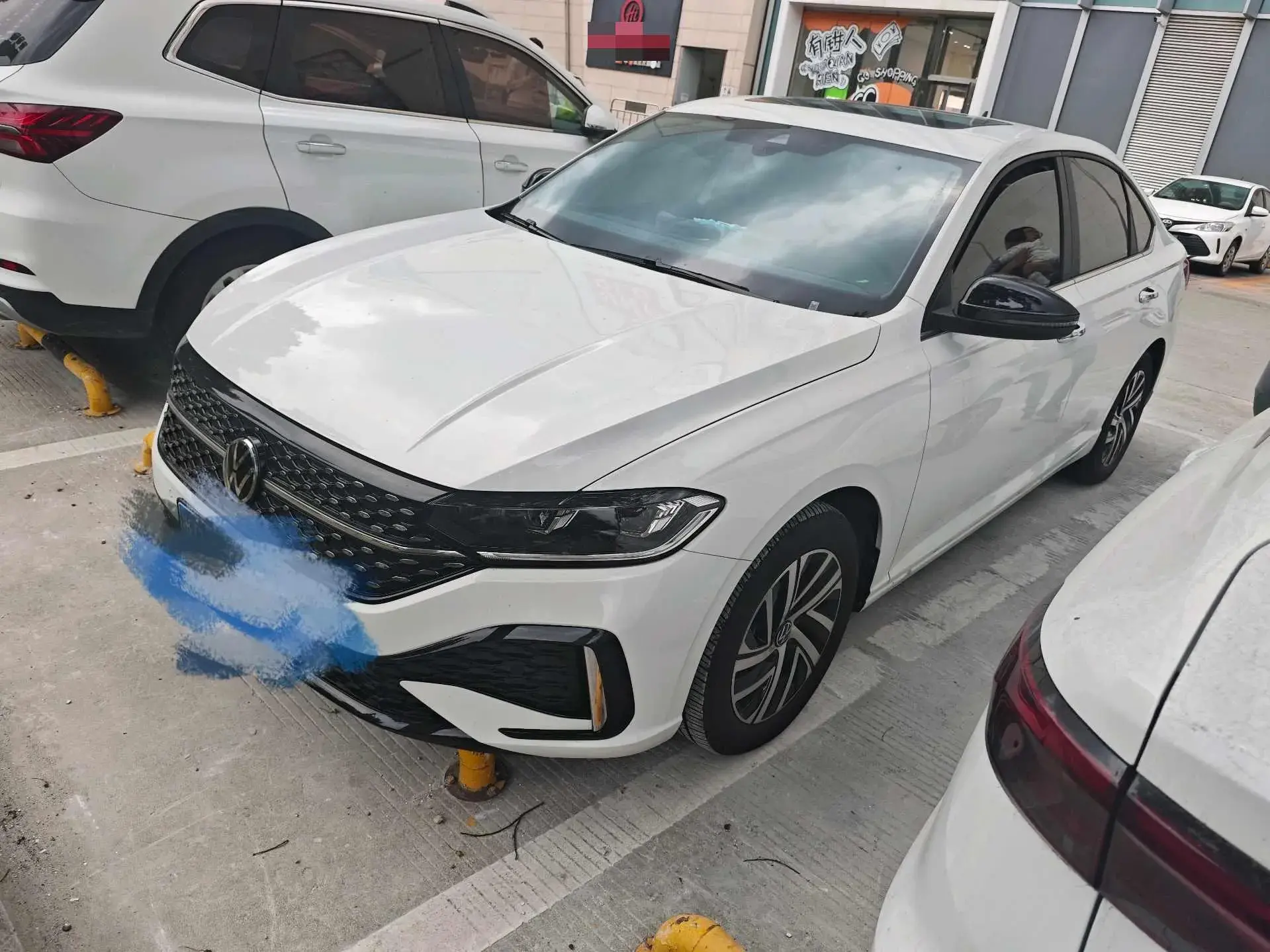 2024 VOLKSWAGEN LAVIDA view 1