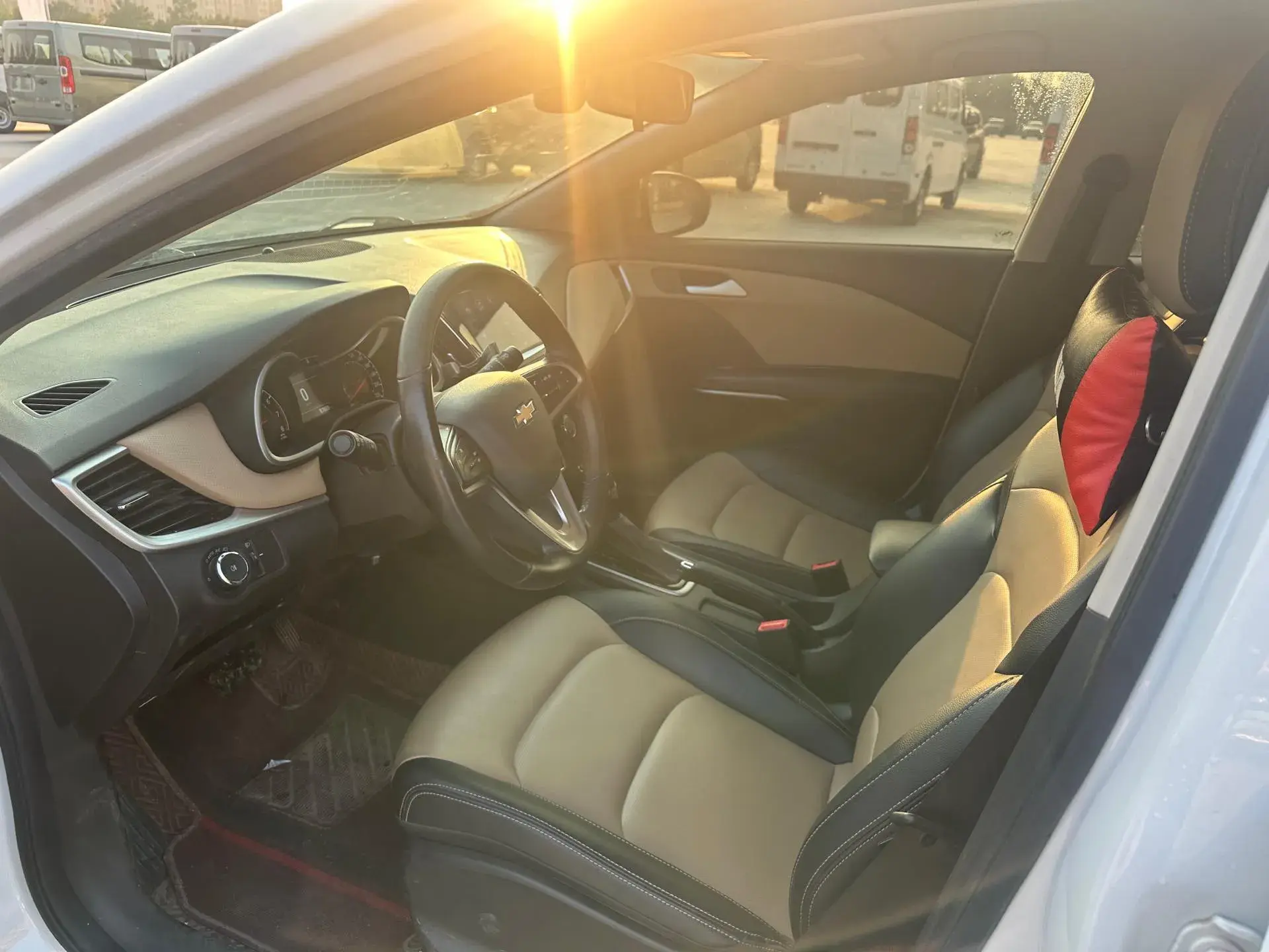 2020 CHEVROLET MONZA thumbnail 4