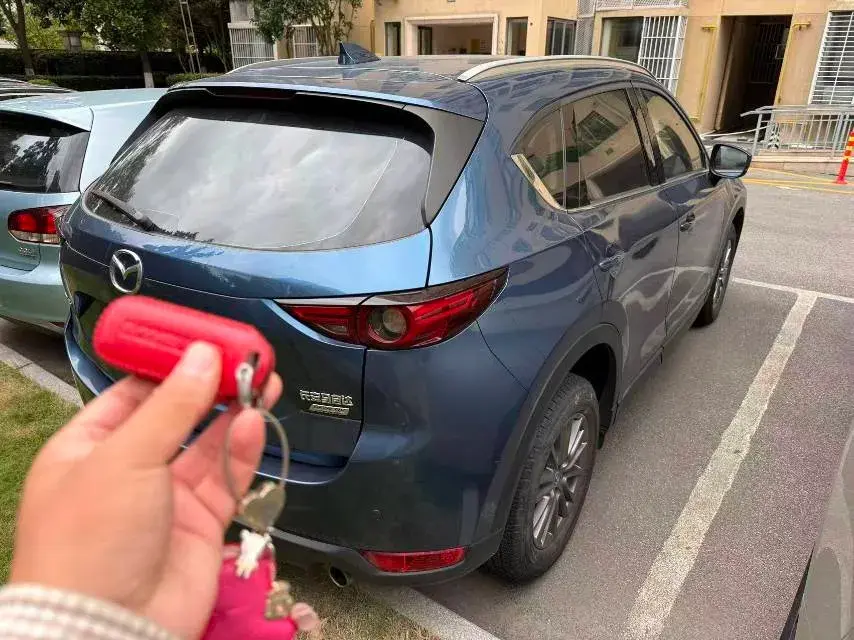 2017 MAZDA CX-5 thumbnail 3