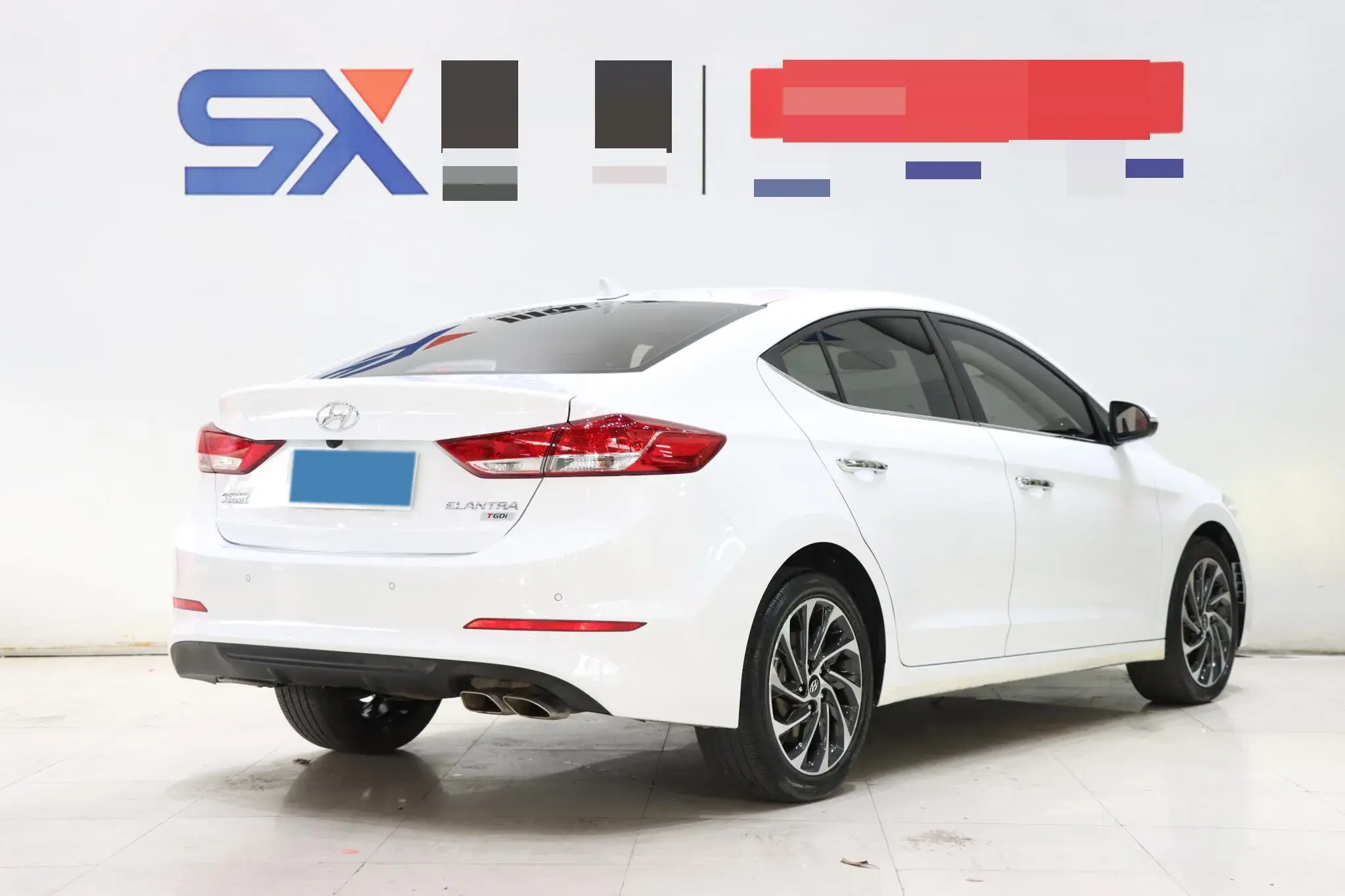 2019 HYUNDAI ELANTRA thumbnail 4