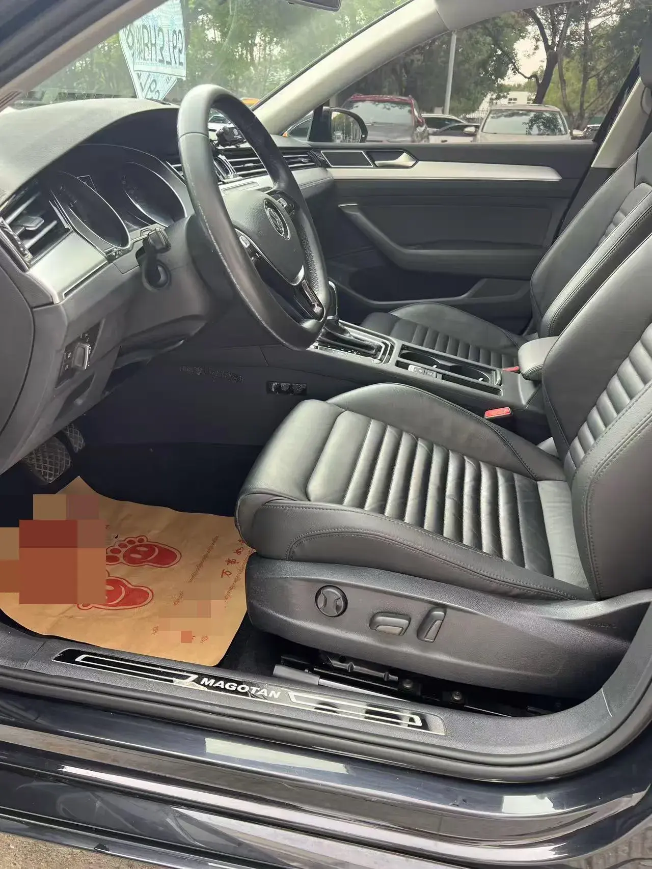 2018 VOLKSWAGEN MAGOTAN thumbnail 3