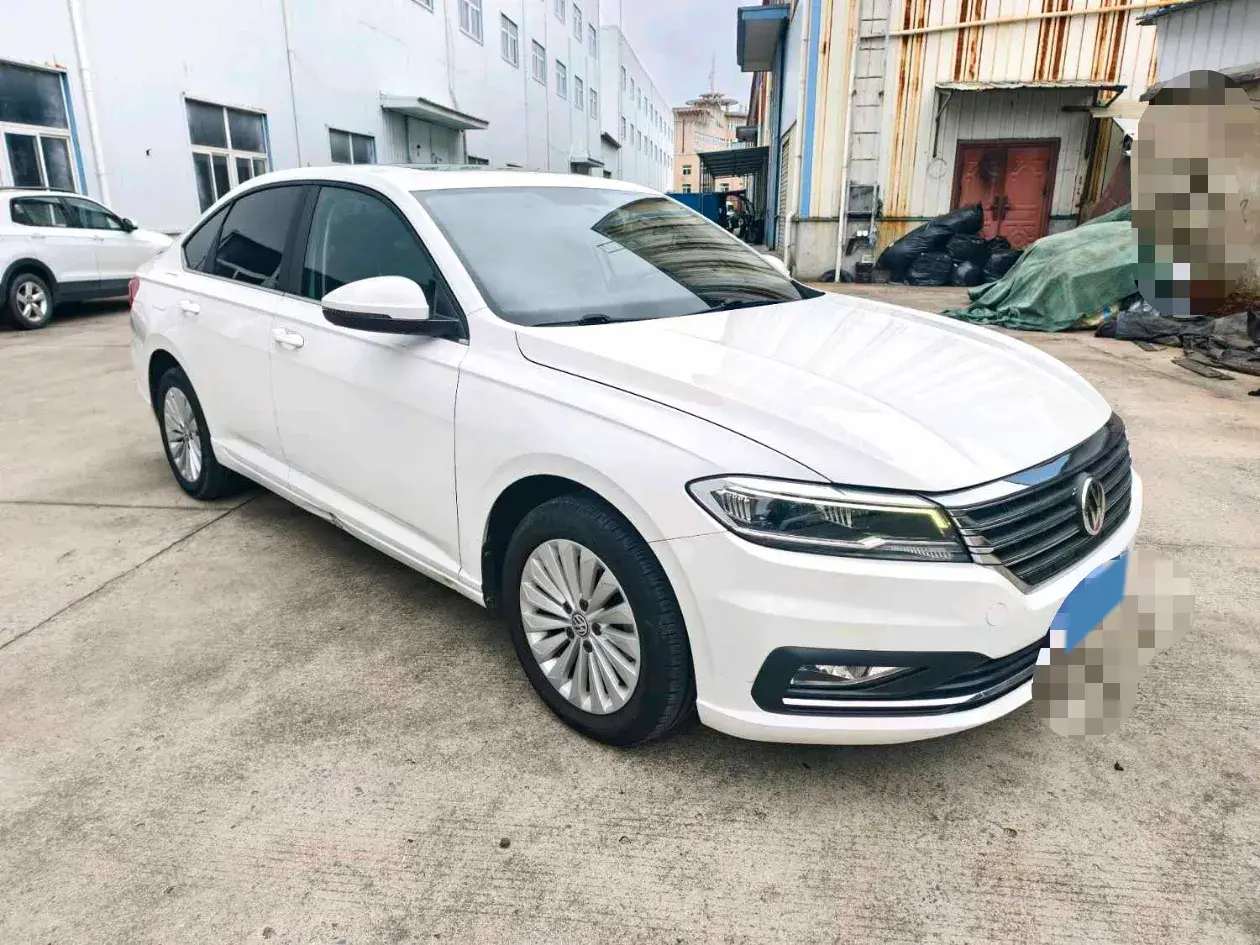 2018 VOLKSWAGEN LAVIDA thumbnail 2