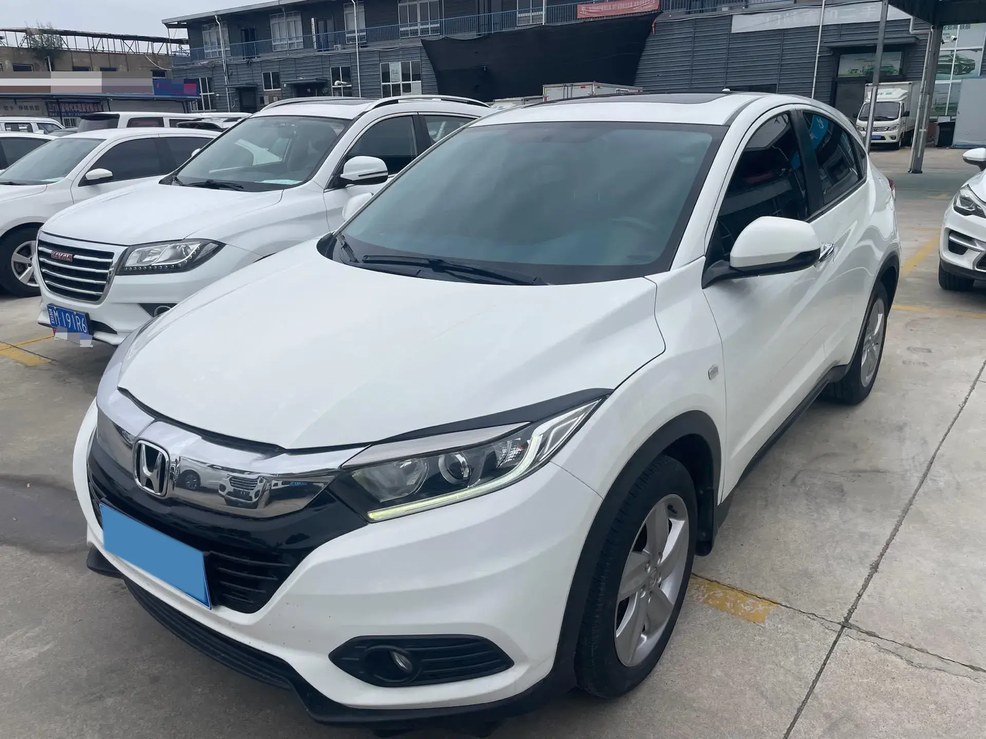 2020 HONDA VEZEL view 1